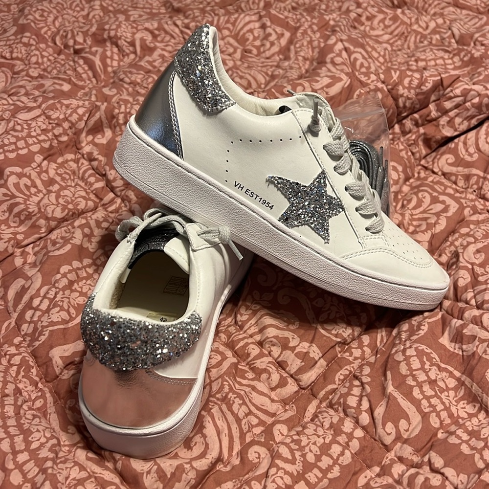 🆕 NWT Women’s Vintage Havana Sneakers